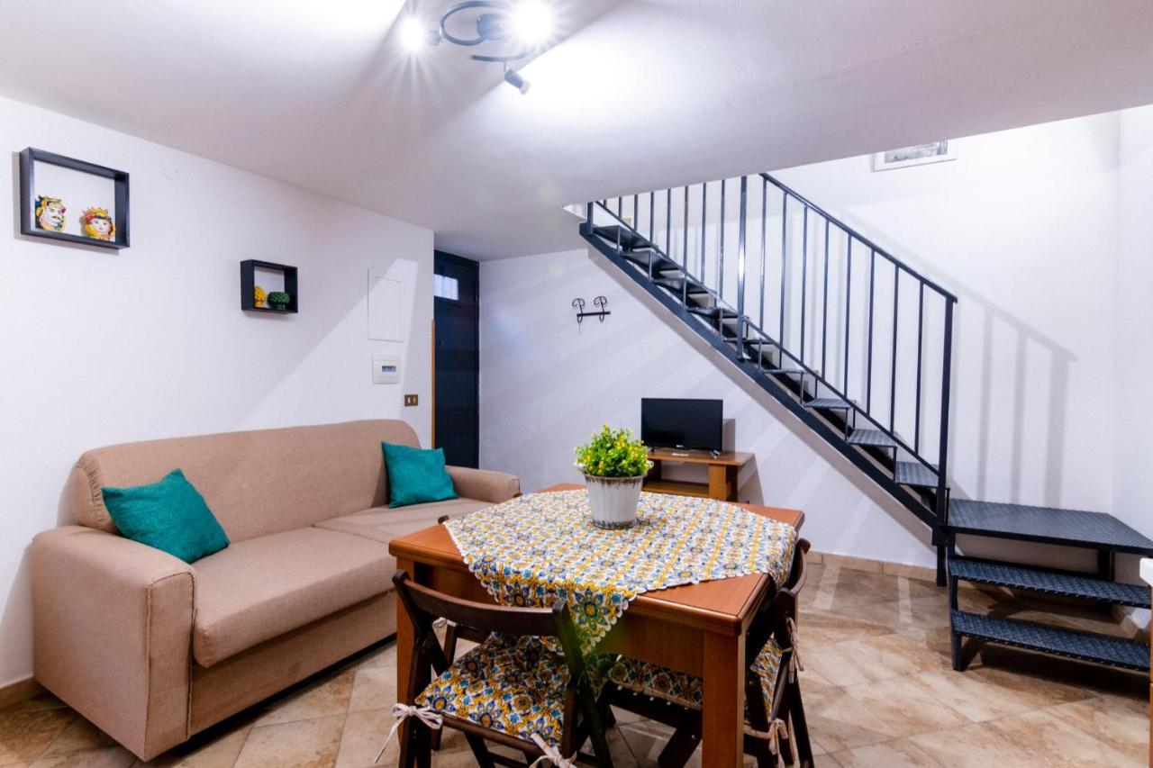 Malù Holiday Apartment - Cattedrale Palerme Extérieur photo